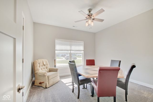 646 N Sobota Way, Trafalgar, IN 46181