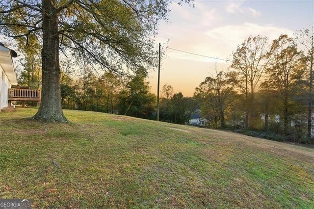 121 RIPLEY Avenue, Adairsville, GA 30103