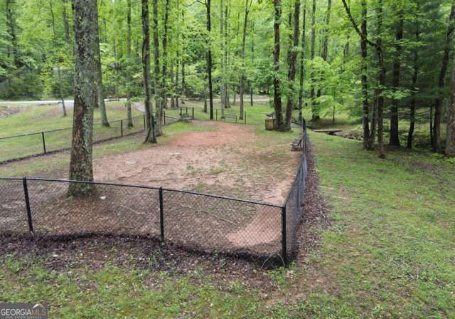 705 Laurel Ridge Drive, Ellijay, GA 30536