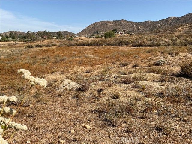 23777 Wildomar Trail, Wildomar, CA 92595