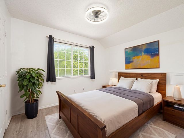 907 Freshwood Court, Arlington, TX 76017