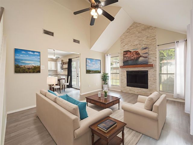 907 Freshwood Court, Arlington, TX 76017