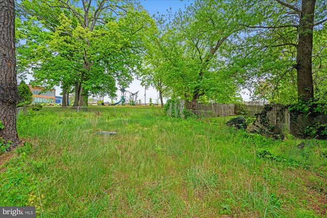 4102 28TH AVE, Temple Hills, MD 20748