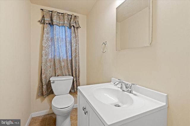 4102 28TH AVE, Temple Hills, MD 20748