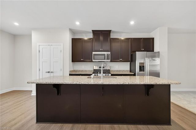 1217 Worden WAY, Suffolk, VA 23435