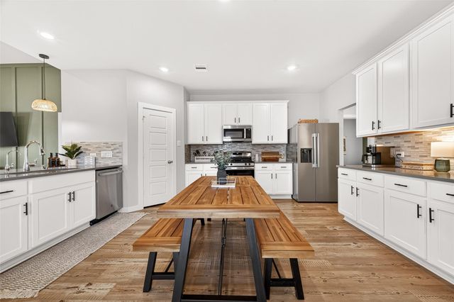 17681 Tree Of Heaven, Conroe, TX 77385
