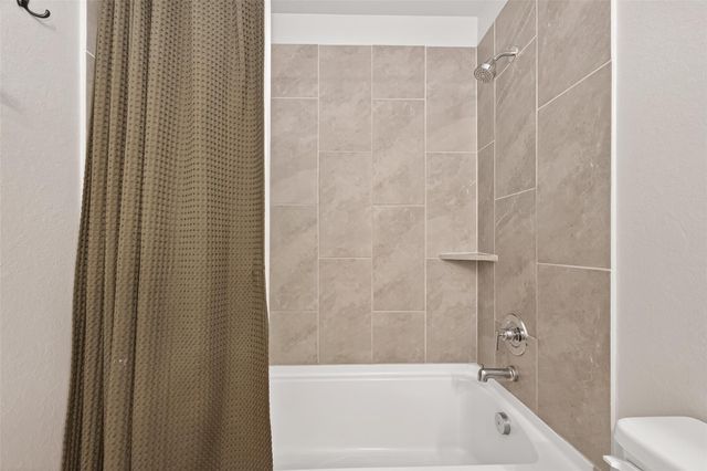 17681 Tree Of Heaven, Conroe, TX 77385