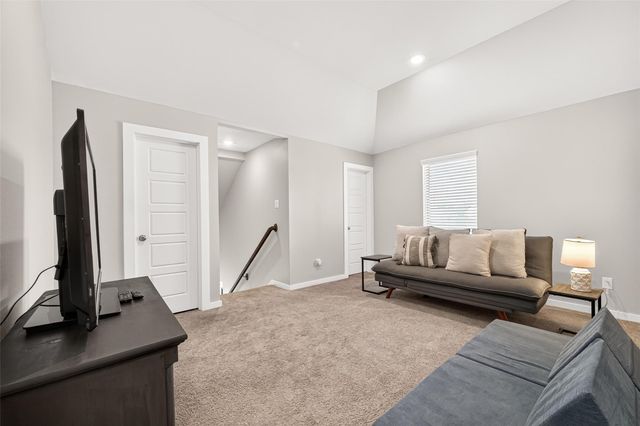 17681 Tree Of Heaven, Conroe, TX 77385