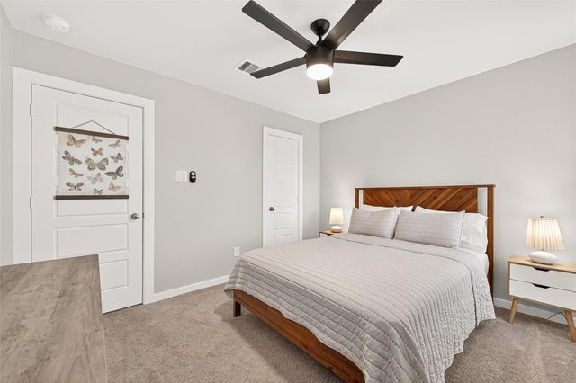 17681 Tree Of Heaven, Conroe, TX 77385