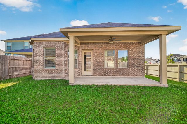 17681 Tree Of Heaven, Conroe, TX 77385