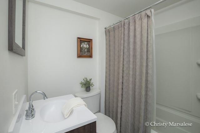 160 Harvard Street, Battle Creek, MI 49017