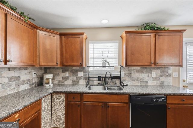 1224 Little Hampton Drive, Lawrenceville, GA 30045