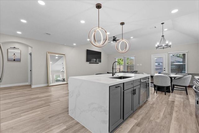 8309 Holiday Lane, Houston, TX 77075