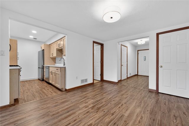 2334 Big Rock Rd, Hampton, PA 15147