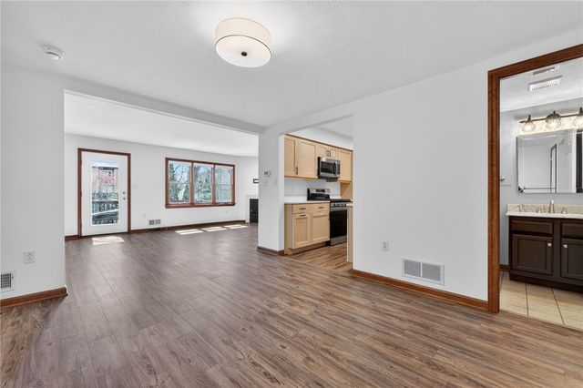 2334 Big Rock Rd, Hampton, PA 15147