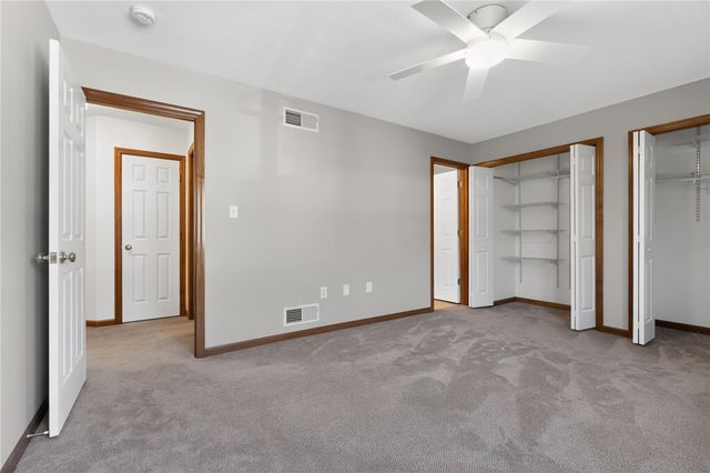 2334 Big Rock Rd, Hampton, PA 15147