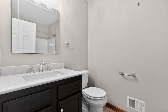2334 Big Rock Rd, Hampton, PA 15147