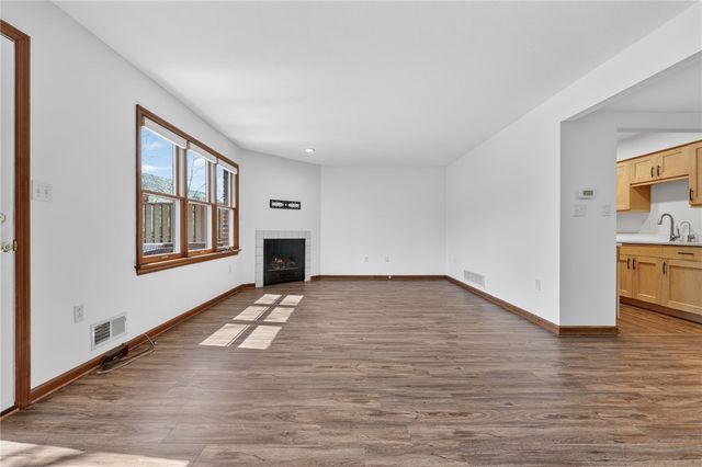 2334 Big Rock Rd, Hampton, PA 15147