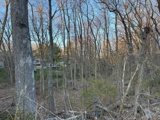 5 Commonwealth Ave, Auburn, MA 01501