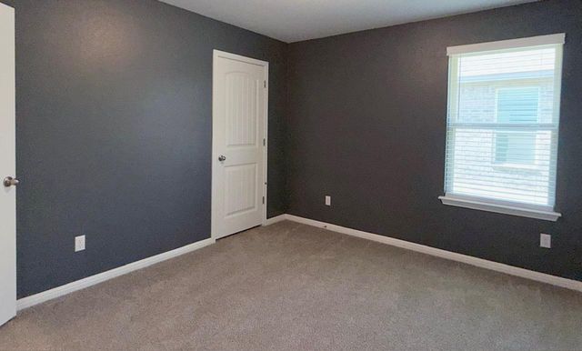 1005 Sundrops ST, Leander, TX 78641