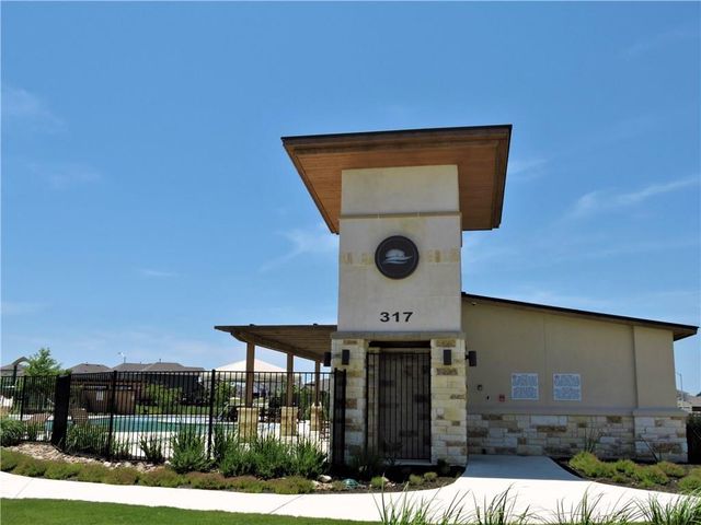 1005 Sundrops ST, Leander, TX 78641