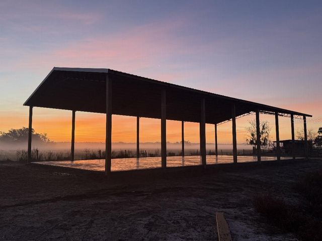 8206 BACK ROAD, Plant City, FL 33565