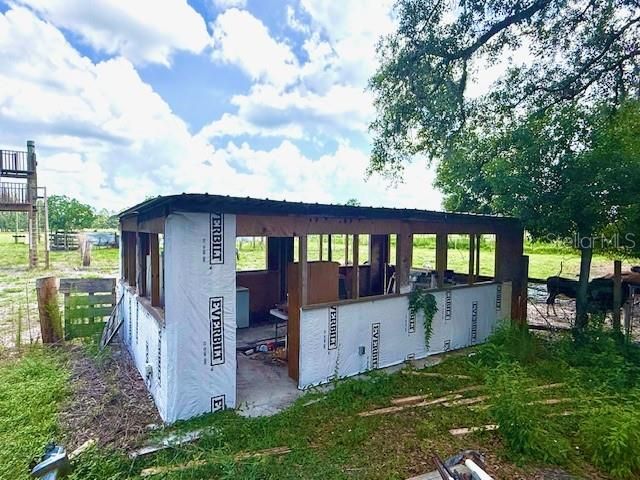 8206 BACK ROAD, Plant City, FL 33565