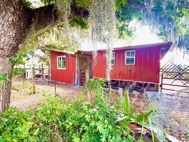 8206 BACK ROAD, Plant City, FL 33565