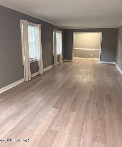 200 Lee Street, Greenville, NC 27858