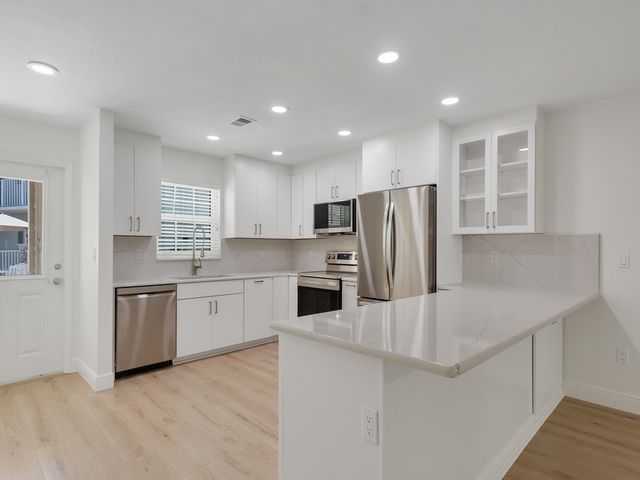 900 Jasmine Lane 101B, Vero Beach, FL 32963