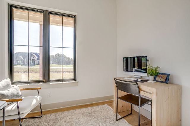 2001 Pinetree Post, Weatherford, TX 76087