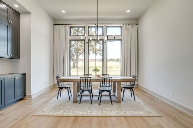 2001 Pinetree Post, Weatherford, TX 76087