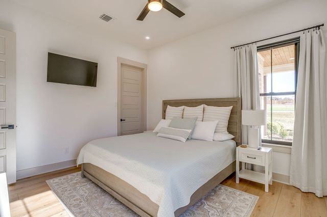 2001 Pinetree Post, Weatherford, TX 76087