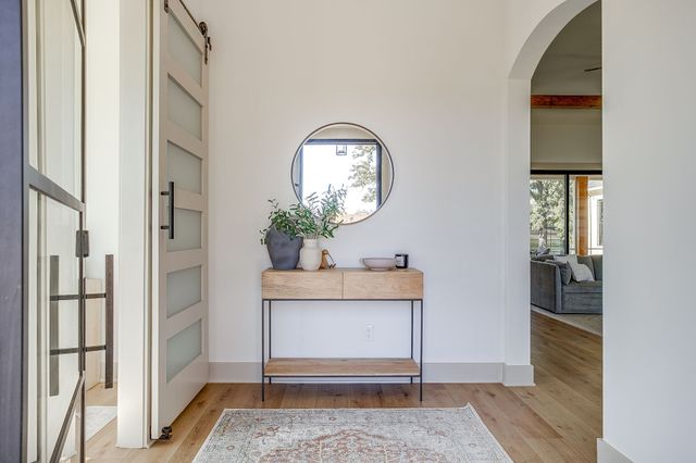 2001 Pinetree Post, Weatherford, TX 76087