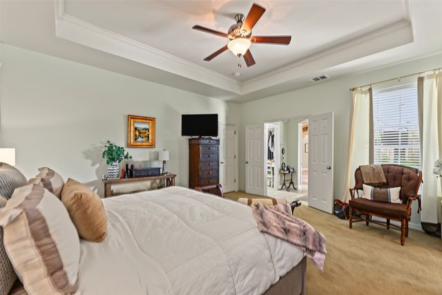 8955 Leslie Court, Benbrook, TX 76126
