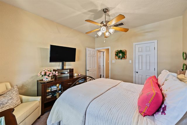 8955 Leslie Court, Benbrook, TX 76126
