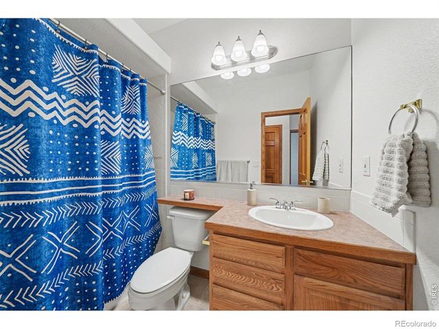 1806 74th Ave Ct, Greeley, CO 80634
