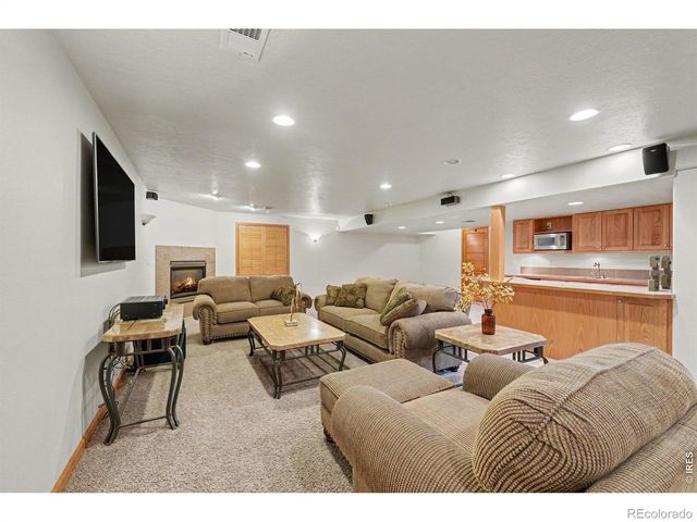 1806 74th Ave Ct, Greeley, CO 80634