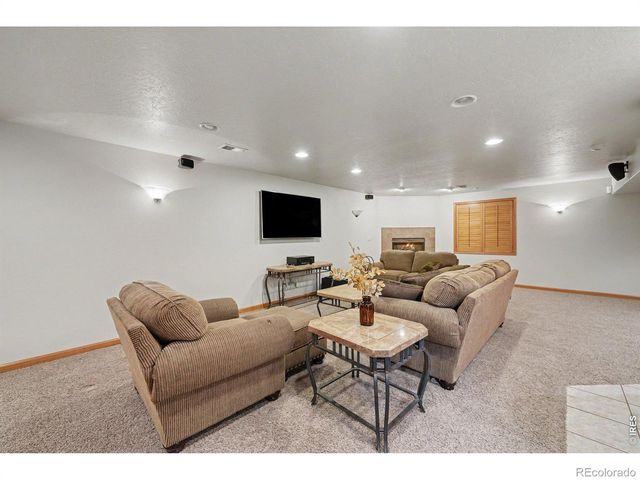 1806 74th Ave Ct, Greeley, CO 80634