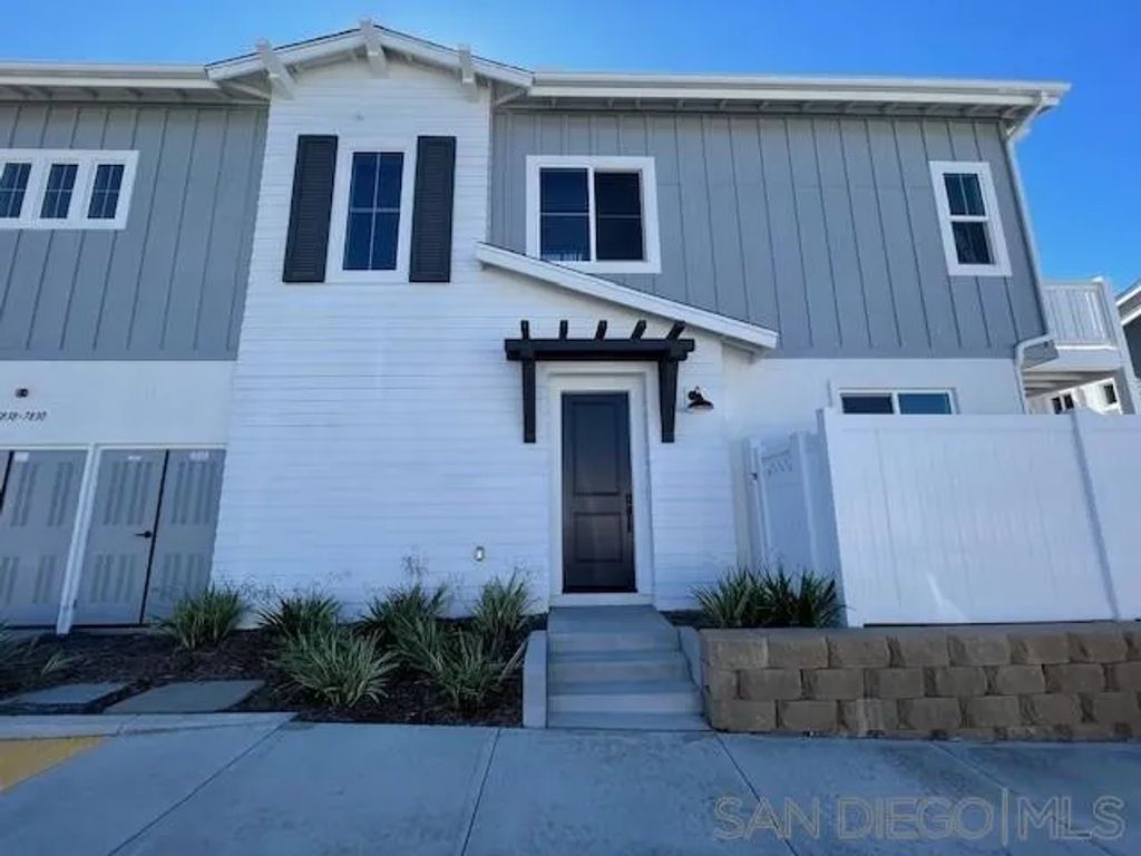 7838 Cypress Drive, Santee, CA 92071