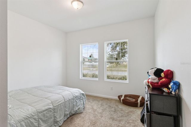 903 SHIMMERING OAKS LANE, Seffner, FL 33584