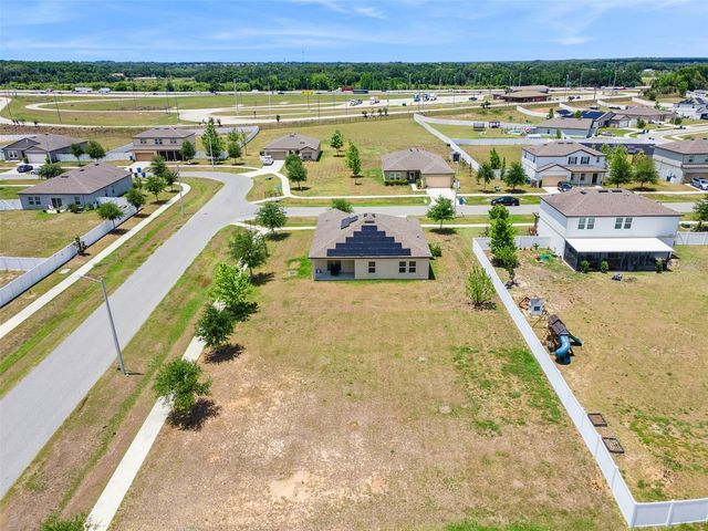 903 SHIMMERING OAKS LANE, Seffner, FL 33584