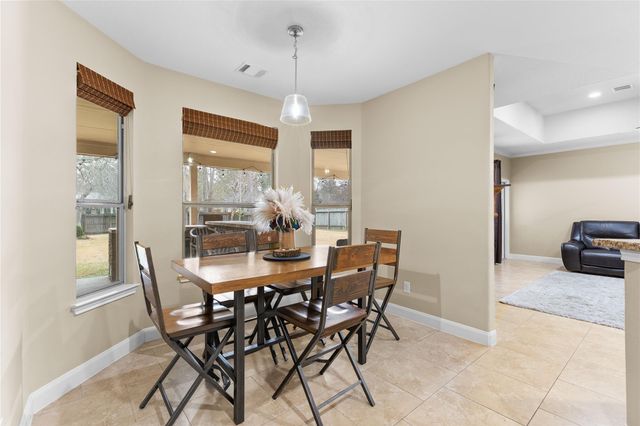 906 Fairbanks Drive, Magnolia, TX 77354