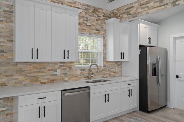 7235 N CANAL STREET, Webster, FL 33597