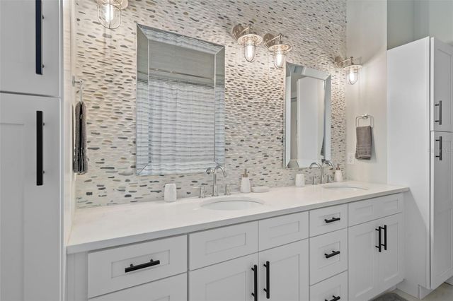 7235 N CANAL STREET, Webster, FL 33597