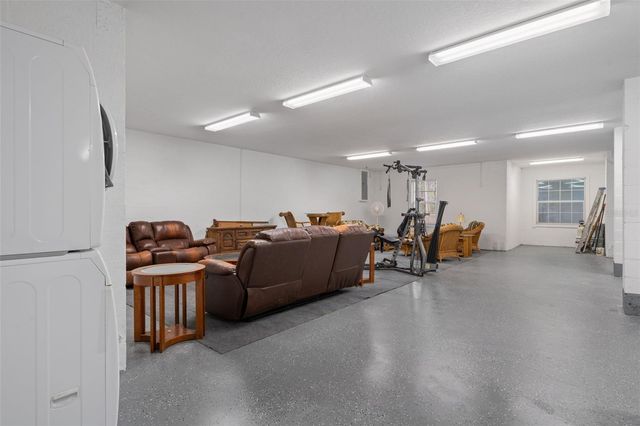 7235 N CANAL STREET, Webster, FL 33597