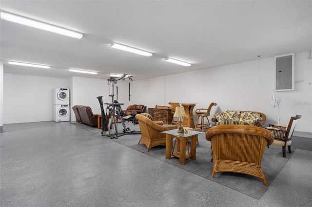 7235 N CANAL STREET, Webster, FL 33597