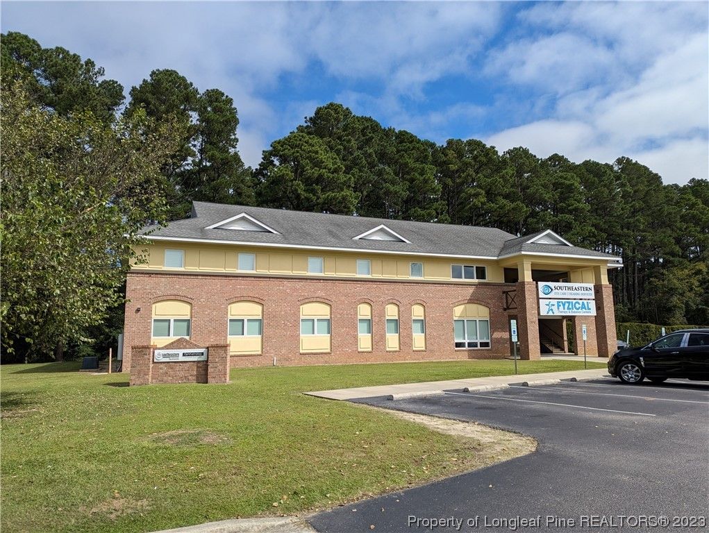 106-A Farmbrook Drive Suite A, Lumberton, NC 28358