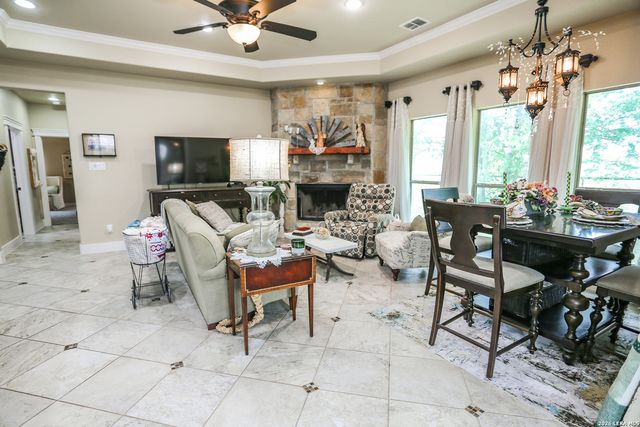 126 RETAMA RD, Boerne, TX 78006