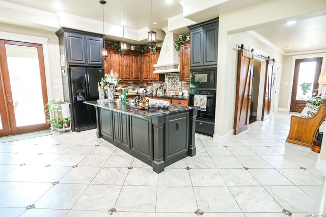 126 RETAMA RD, Boerne, TX 78006